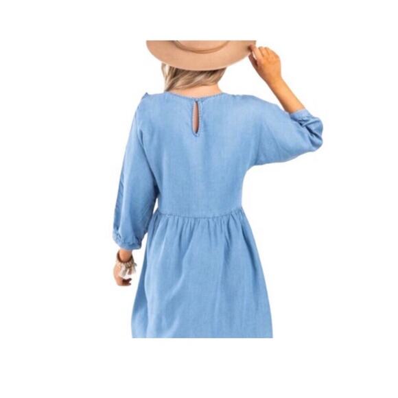 NWT Blu Pepper Day to Day Chambray Blue Ruffles Dress Size Medium - Picture 2 of 16